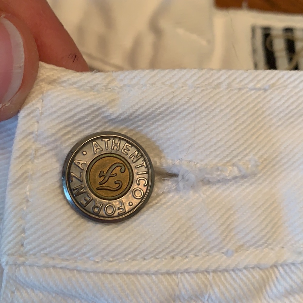 ** Authentic Forenza White Jean Shorts L - Picture 6 of 16